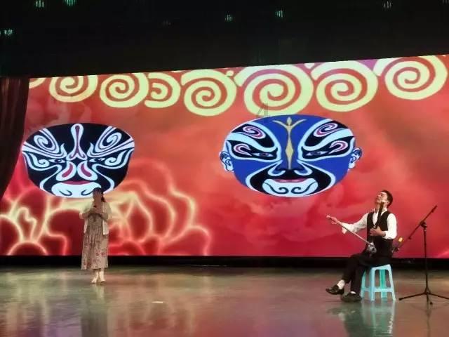 胡歌老婆客串《繁花》引争议,长相遭网友吐槽,跟历届女友不能比